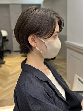 グラフ 日本橋(GRAFF) ハンサムショート/くびれショート/センターパート