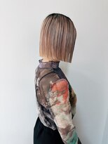 フェイヴィーズ(FavyS)&nbsp;アンブレラデザインカラーパツッとボブ