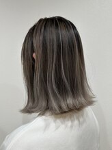 【大人かっこいい！バレイヤージュ】