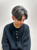 ルースト 京都河原町店(ROOST)&nbsp;ニュアンスセンターパートハイライトメッシュカルマパーマ