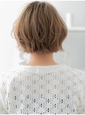 ハイトーンカラー小顔金髪ショートボブTb10上尾20代30代40代
