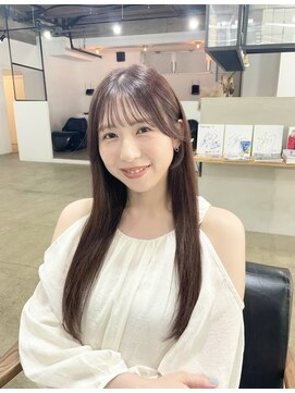 スリー(Three) 【Three/萩原/大分】顔まわり/ロング/ブラウン/ストレート