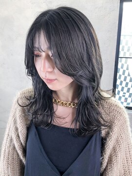 アイティーバイアルバム 下北沢店(IT by ALBUM) ロングウルフレイヤー顔周りレイヤーおくれ毛韓国ヘア_ba544501