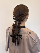 アンジュール グランデ(UNJOUR GRANDE) 編みおろしアレンジ