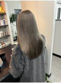 ハイトーンロング艶髪シルバー