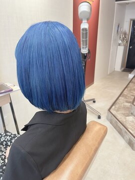 モアヘアーセカンド(MORE-HAIR Second) ダブルカラーブルー