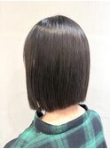 切りっぱなしボブ