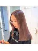 【ハイトーンカラー】くすみラベンダーベージュ×ツヤストレート