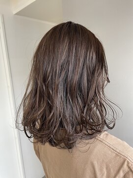 シア(sia) ブラウンベージュ☆