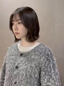 スクリュー(SCREW)の写真/【三国】アイロンいらず、乾かすだけで決まる!忙しい朝に3分のゆとりを。計算された骨格補正カットも◇