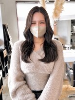 ジゼラ(GISELA) レイヤーカット チョコレートブラウン 透明感カラー