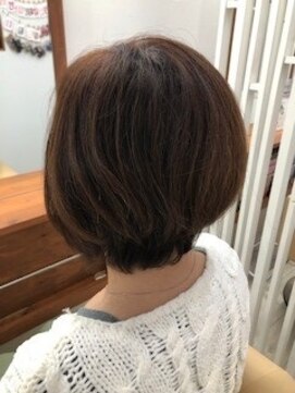 ボニータ(Bonita) ショートボブ