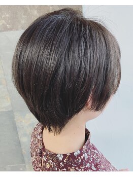 エリシオン(ELYSION)の写真/髪質に合わせたこだわりのカット方法でバランスの良いショートヘアに☆メンズの方も大歓迎♪