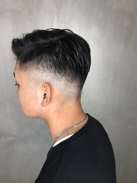 アンダーバーホワイトモデ 河内長野(_WHITE mode) ☆スキンフェード　千代田×河内長野