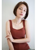 人気ハイライトシンプルボブ