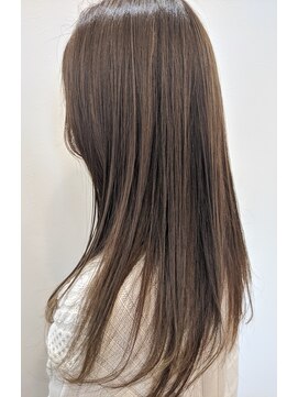 エッセンス(essence) アディクシー ーバレイヤージュ ベージュ系ー