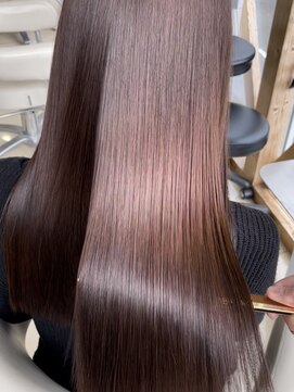 リリック(LyriQ) 艶と潤いを取り戻す LyriQ式 髪質改善トリートメント