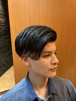 ヘアモード キクチ 銀座店&nbsp;サイドパートフェードスタイル