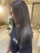 ココルアナ(coco luana)&nbsp;シルバーグレージュ/ハイトーン/ダブルカラー/髪質改善/学割