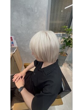 モードケイズ(Aimee by modek’s) ホワイトブロンド