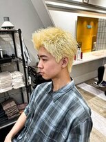 ルースト 京都河原町店(ROOST)&nbsp;スパイキーショートブリーチブリーチカラー金髪ショート短髪