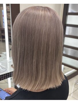 スタイル 横浜(STYLE) ダブルカラー/ケアブリ/ペールカラー/シルバー/ハイトーン