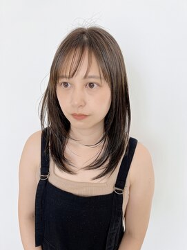 ビーヒアナウ N゜03 金沢駅西店(BE HERE NOW) レイヤー×オリーブベージュ