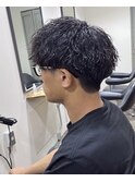 ツーブロック×無造作パーマ