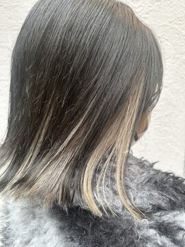 ジィップクリニカ(Zip clinica) ミルクティーベージュ 担当-木村優伽