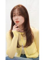 シアバイルーシー(SIA by LUCEY)&nbsp;暖色カラーブリーチなしピンクボルドーカラーレイヤーカット赤髪