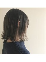 カウチ(Kauti)&nbsp;カットで作った外ハネボブ！グレージュカラー！