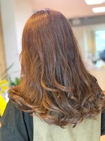 アークスヘアー&nbsp;透明感オレンジブラウン大人かわいいゆるふわロング