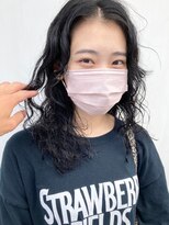 リビング 津田沼(LIVING)&nbsp;マッシュ/くびれヘア/ビタミンカラー/艶ボルドー[津田沼駅]