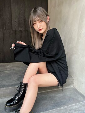 ファイブバイジエクト 堀江(FIVE by The Ect) シースルーバング×似合わせカット×ミルクティーベージュ