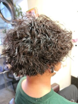 榮美容室 本店 ツイストパーマ