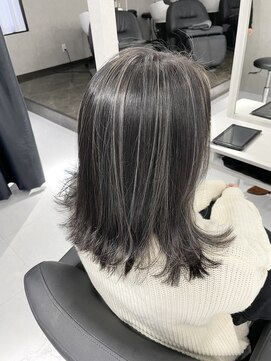 エース 春日部店(A) 白髪ぼかしハイライト