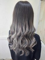 アンク クロス 池袋北口店(ANKHCROSS) 《アンククロス冨田》シールでグラデーション