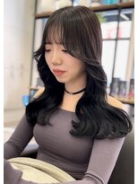 ジラソル(girasol)&nbsp;韓国レイヤー×ダークカラー×オリーブカラー×小顔顔周りカット