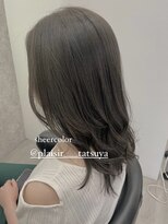 プレジールバイラファブリック(PLAISIR by LA FABRIQUE)&nbsp;PLAISIR/佐々木 ブリーチ無し暗髪 アッシュグレー 透け感 草加