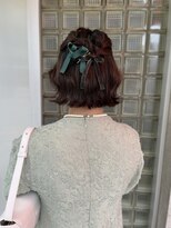 ヌープヘアーアイス(NUUP.hair ici)&nbsp;20代30代ゆるふわ♪お呼ばれ大人っぽねじり編みリボンアレンジ