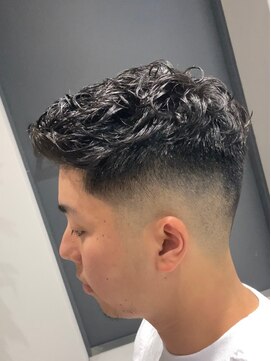 グルーマーズトウキョウ 渋谷店(GROOMER/S TOKYO) ショートハーパー！スペインカール発祥店