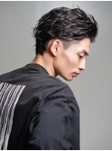 黒髪ツイストオールバックヘア