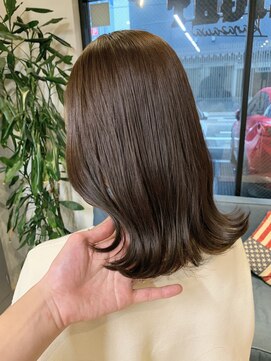 シーン(scene) 暗めカラー流行ってます