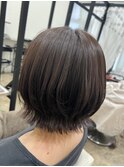 外ハネショートボブ