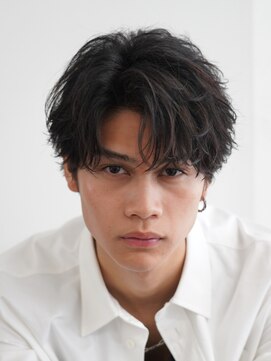 レタッチ バイ フィフス 銀座(RETOUCH by fifth) 銀座フェザーパーマメンズパーマ波巻きツイストスパイラルパーマ