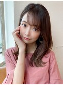 後れ毛が可愛い顔周りレイヤー/ナチュラルアッシュ/顔周り