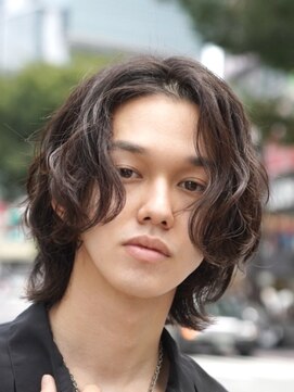 フィフスパーク(fifth PARK) 渋谷メンズミディアムメンズボブウルフ緩めスパイラルパーマ