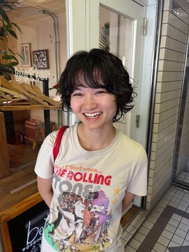 ベター(better) 夏らしいショートパーマでお洒落に可愛らしく