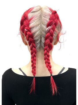 イリス 名古屋 名駅(Iris) 名駅/名古屋/ブリーチ/縮毛矯正/ダブルカラー/エクステ/髪質改善