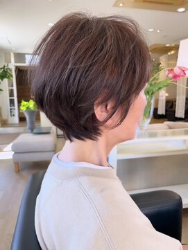 ユウ 香久山店(U) 【UHair】大人丸みショート